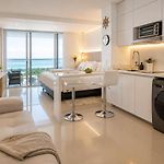 Cartagena Beach By Belong